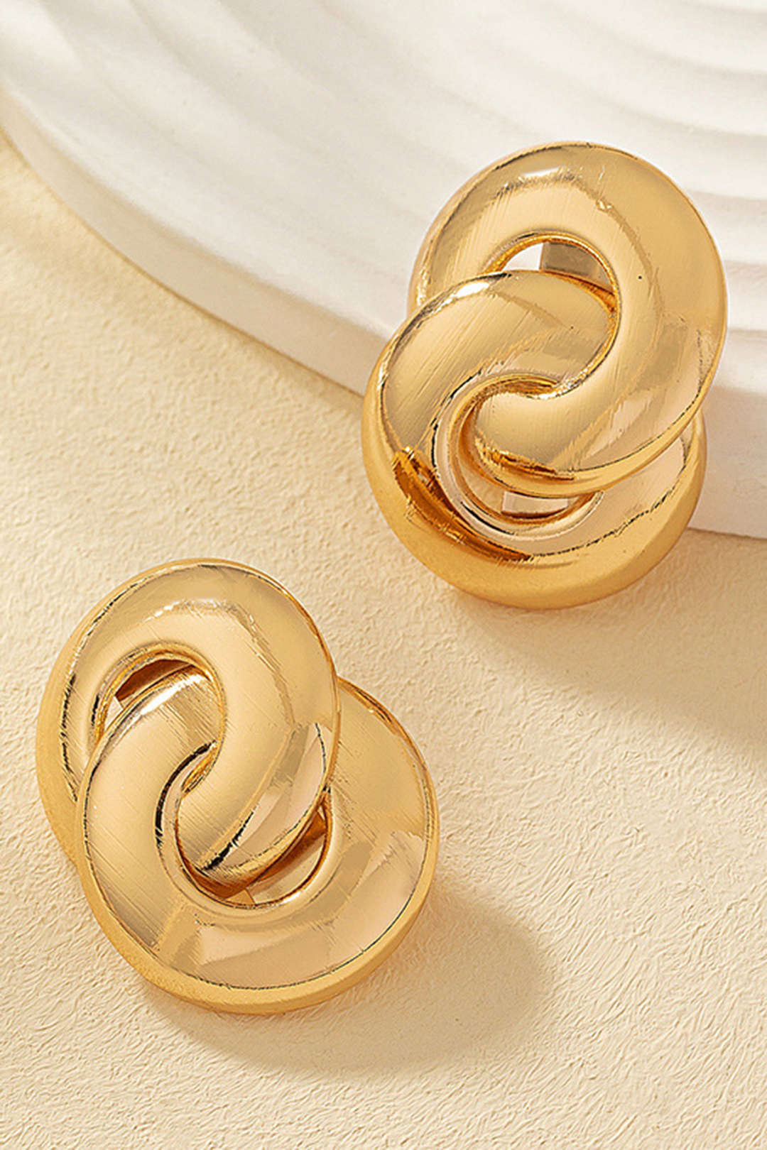 Knot Decor Stud Earrings