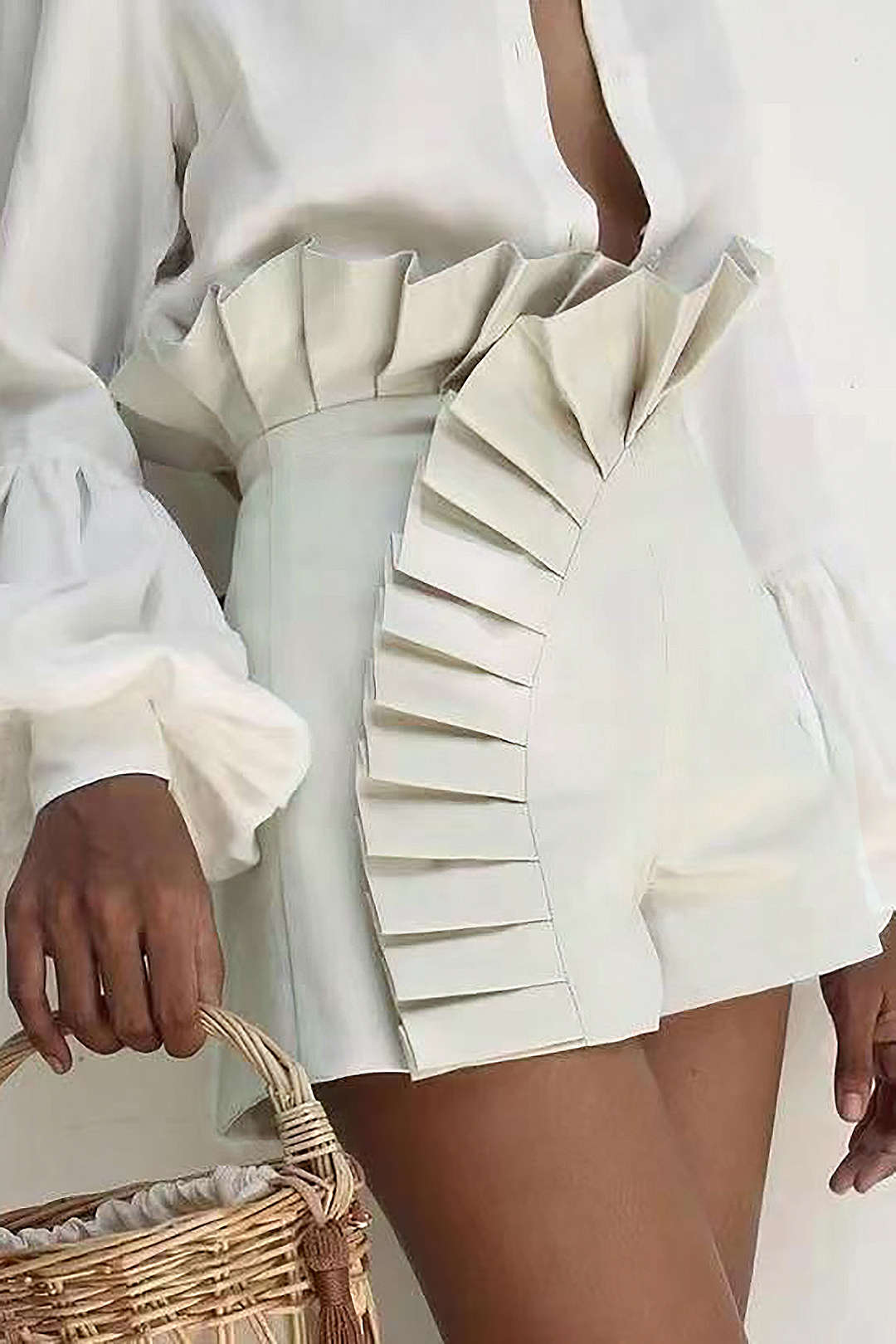 High Waist Pleated Trim Shorts