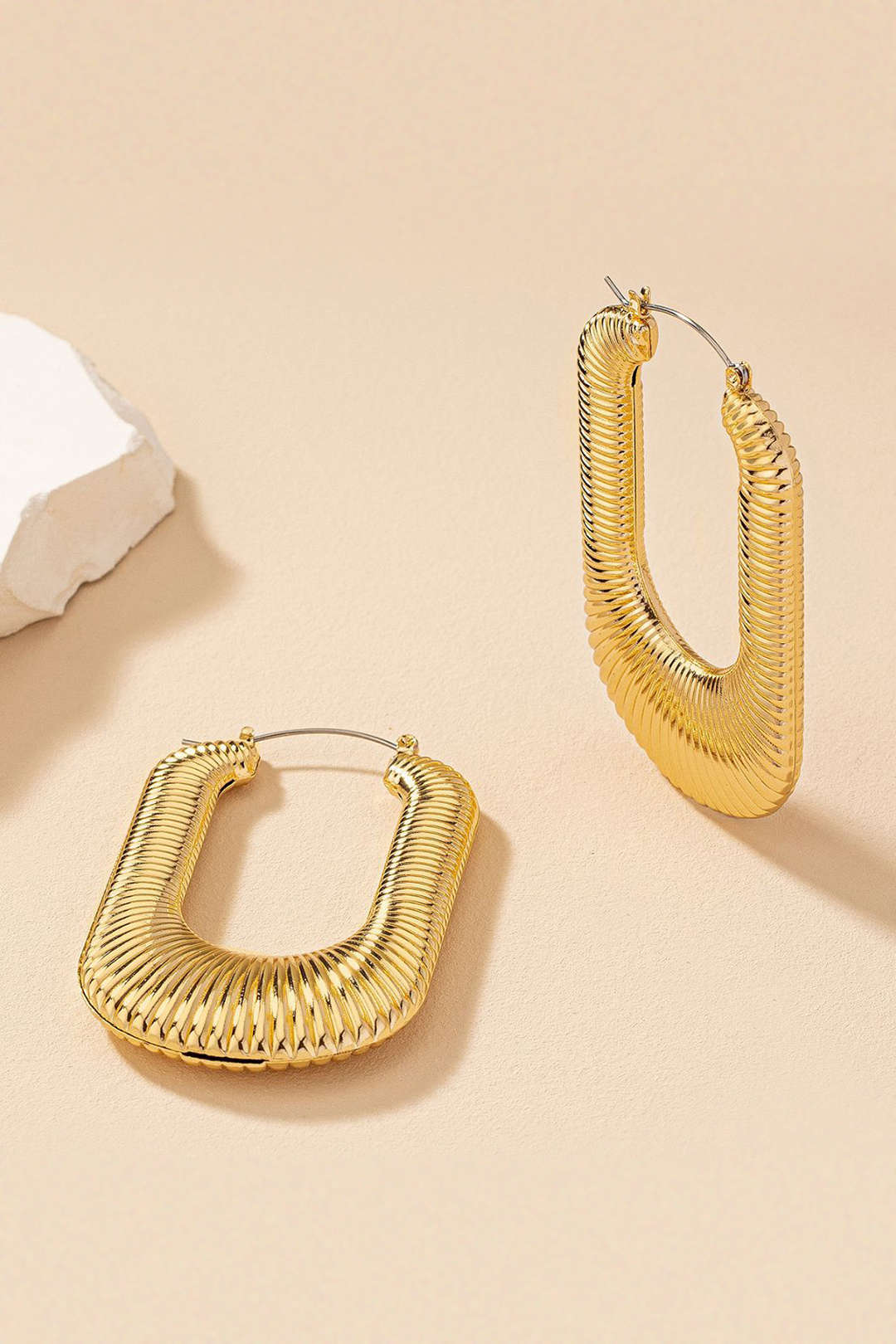 U-shaped Hoop Earrings