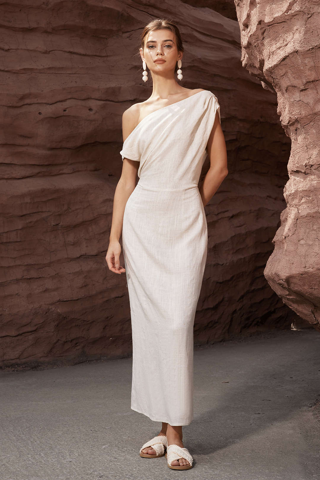 Linen Ruched Slit Midi Dress