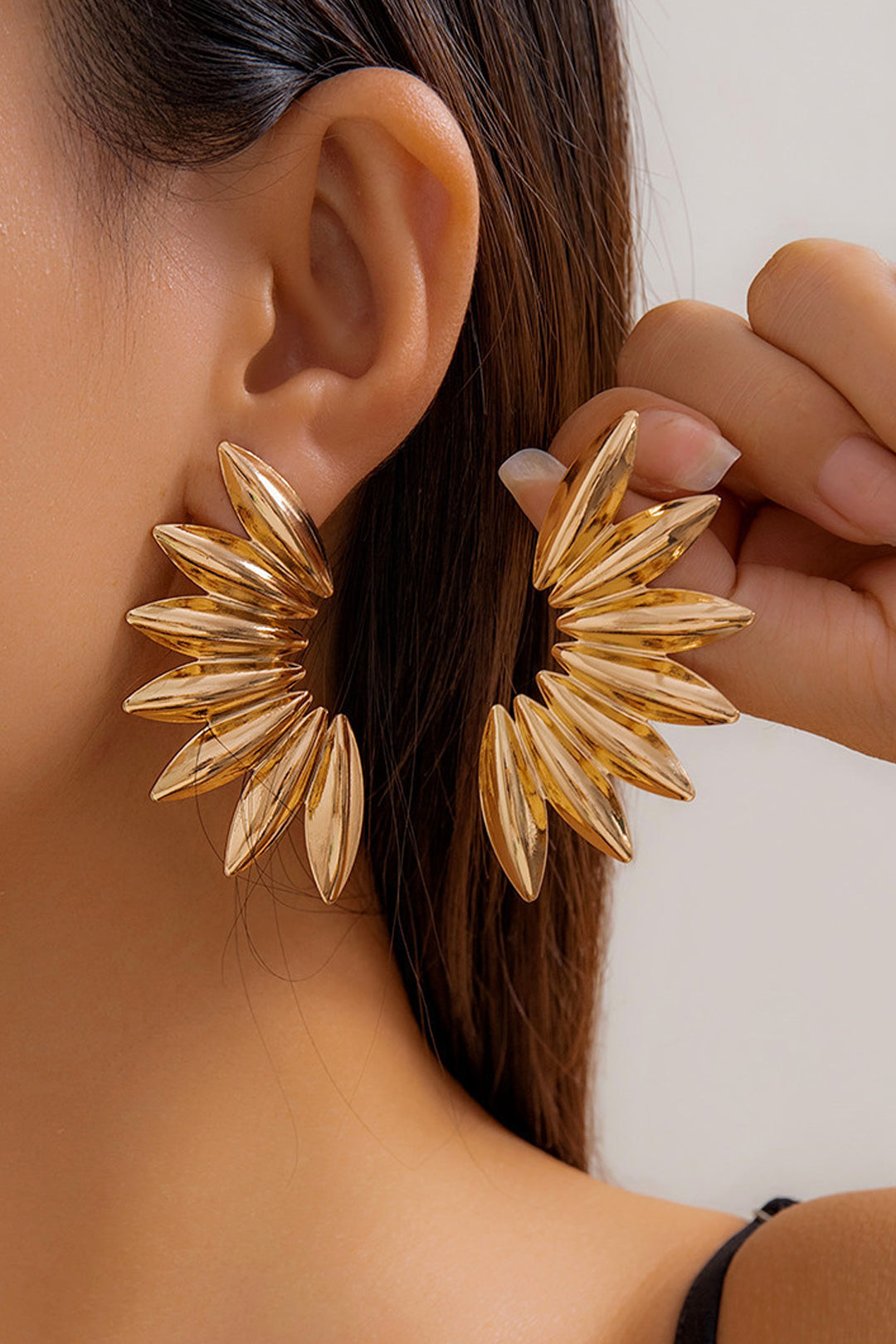 Scalloped Burr Earrings