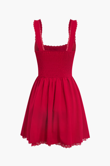 Lace Trim Square Neck Sleeveless Pleated Mini Dress